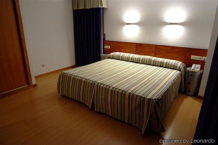 Hotel Colon Tuy Tui Pokoj fotografie